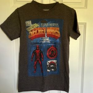 Deadpool secret wars shirt